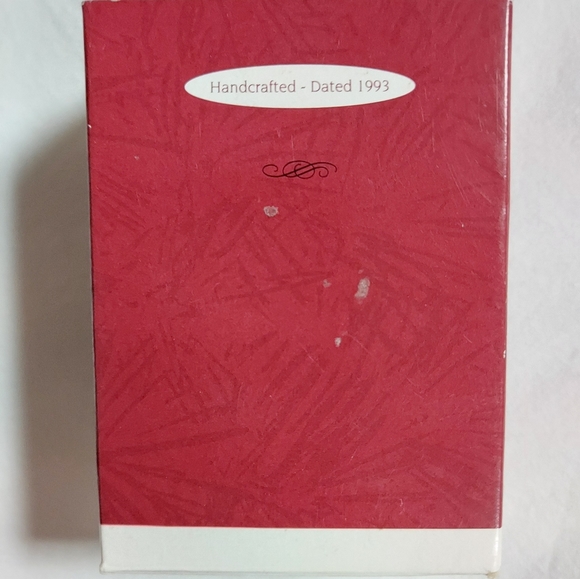 Hallmark Keepsake 1993 MOM Ornament Mamma Bear In Red Dress & Hat Wearing Pearls - Picture 4 of 12